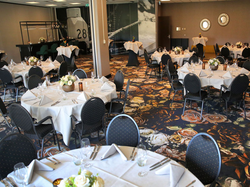 Rotterdam – dinerspel vol raadsels en gezelligheid bij Hotel Blijdorp voor bedrijfsuitstap of vriendenuitje
