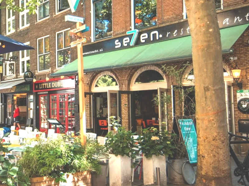 Utrecht – dinerspel bij Restaurant Seven voor bedrijfsuitje, vrijgezellenfeest of familiefeest