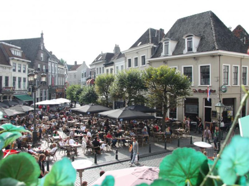 Breda – dinerspel bij Boven Breda voor vrijgezellenfeest, teamuitje en familiefeest