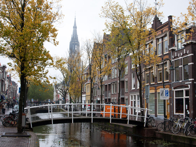 Moordspel in Delft tijdens een diner met spannend plot