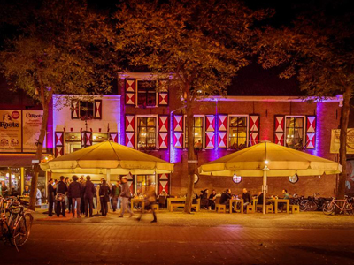 Den Haag – meeslepend moordspel bij Restaurant Rootz voor bedrijfsuitje, vrijgezellenfeest en teambuilding