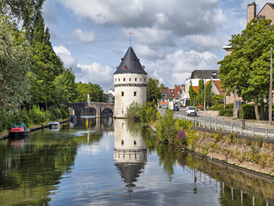 Kortrijk-WevMoorddiner in Kortrijk tijdens een sfeervol diner met jouw gezelschap – sfeervolle omgeving voor moorddiner, dinerspel of bedrijfsuitje